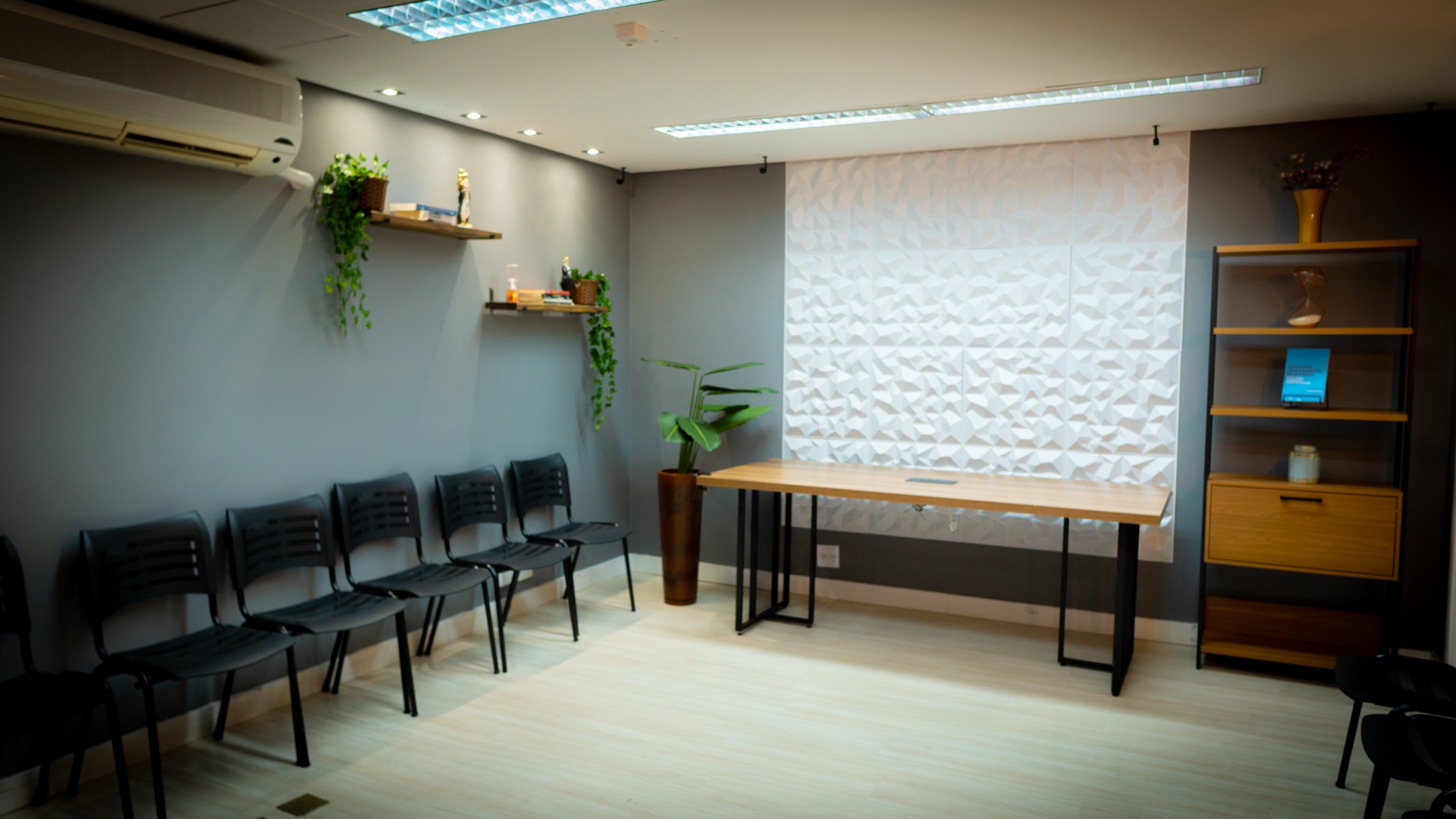 Sala de reunião do Studio B